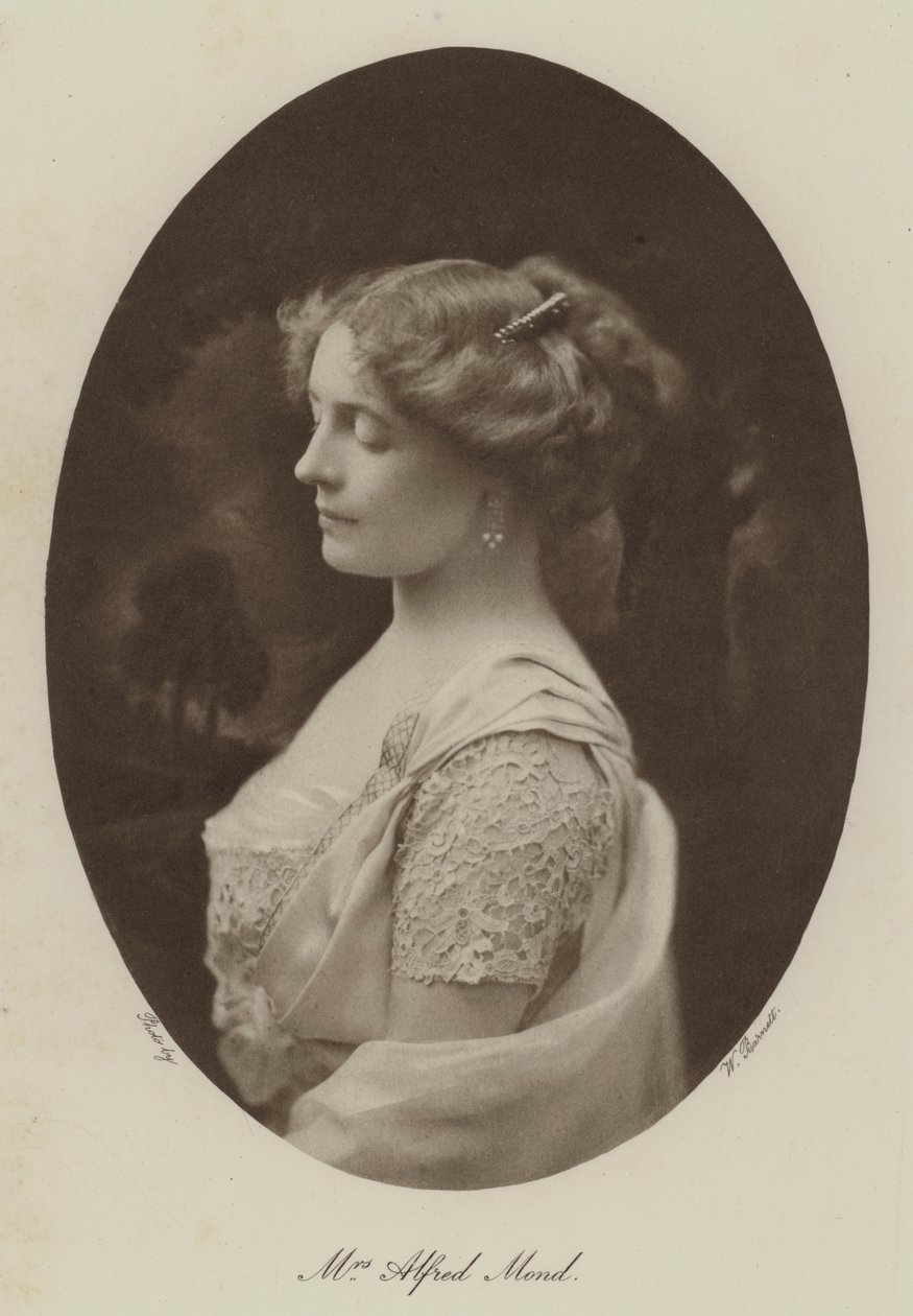 Fru Alfred Mond (svartvitt foto) av English Photographer