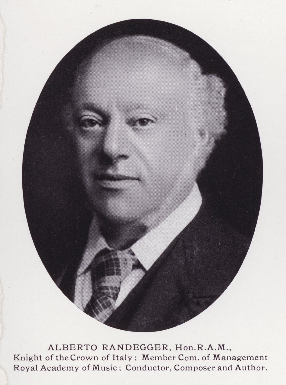 Prominent Men of London: Alberto Randegger (s/v foto) av English Photographer