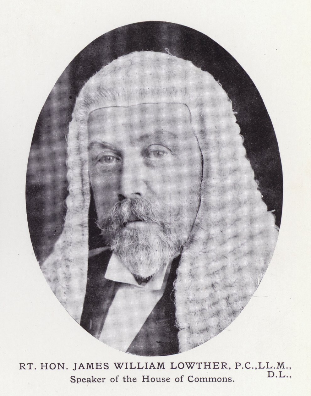Prominent Men of London: Rt Hon James William Lowther (s/v foto) av English Photographer