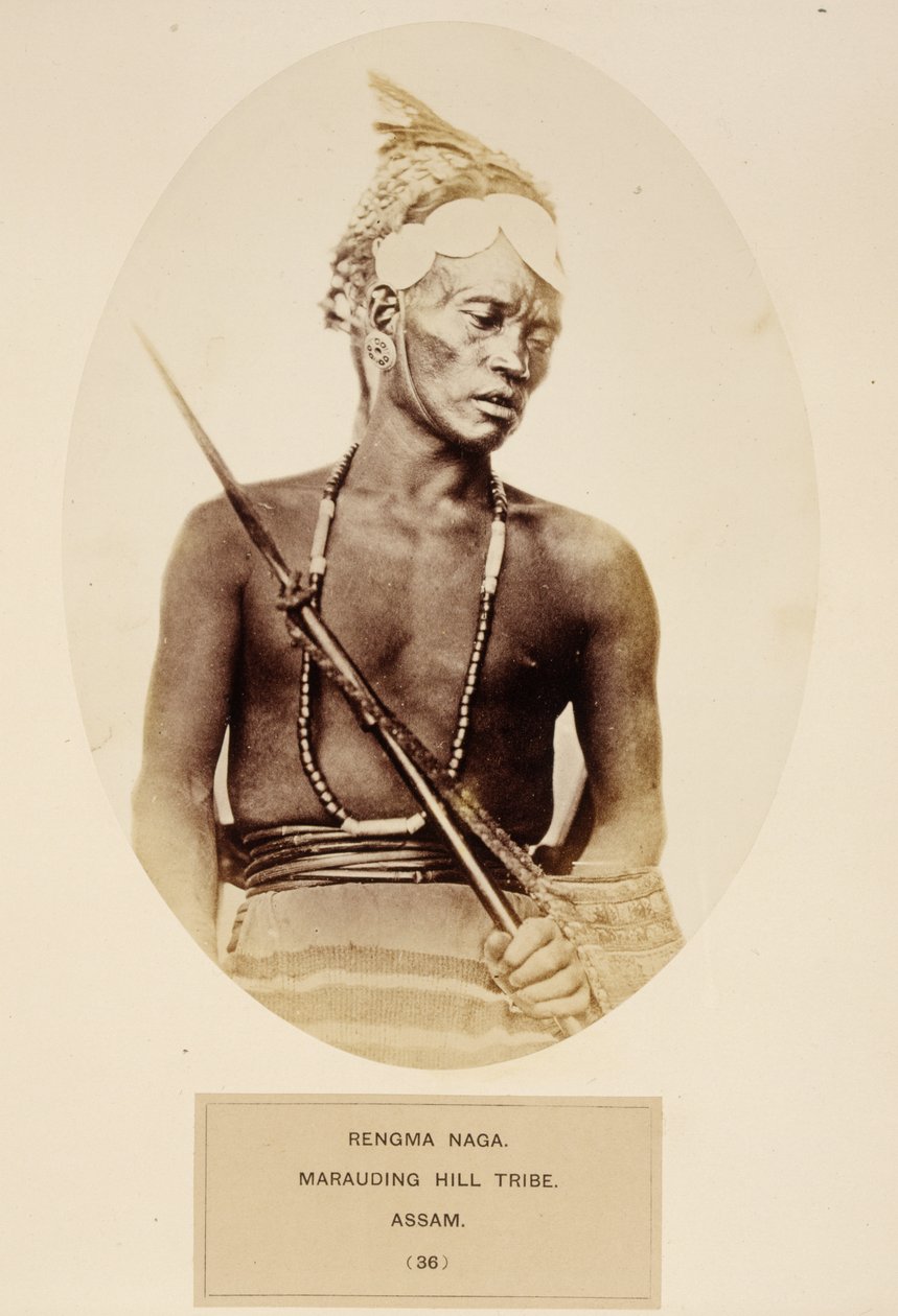 Rengma Naga, Marauding Hill Tribe, Assam, från The People of India, av J. Forbes Watson, publicerad 1868 (albumtryck) av English Photographer