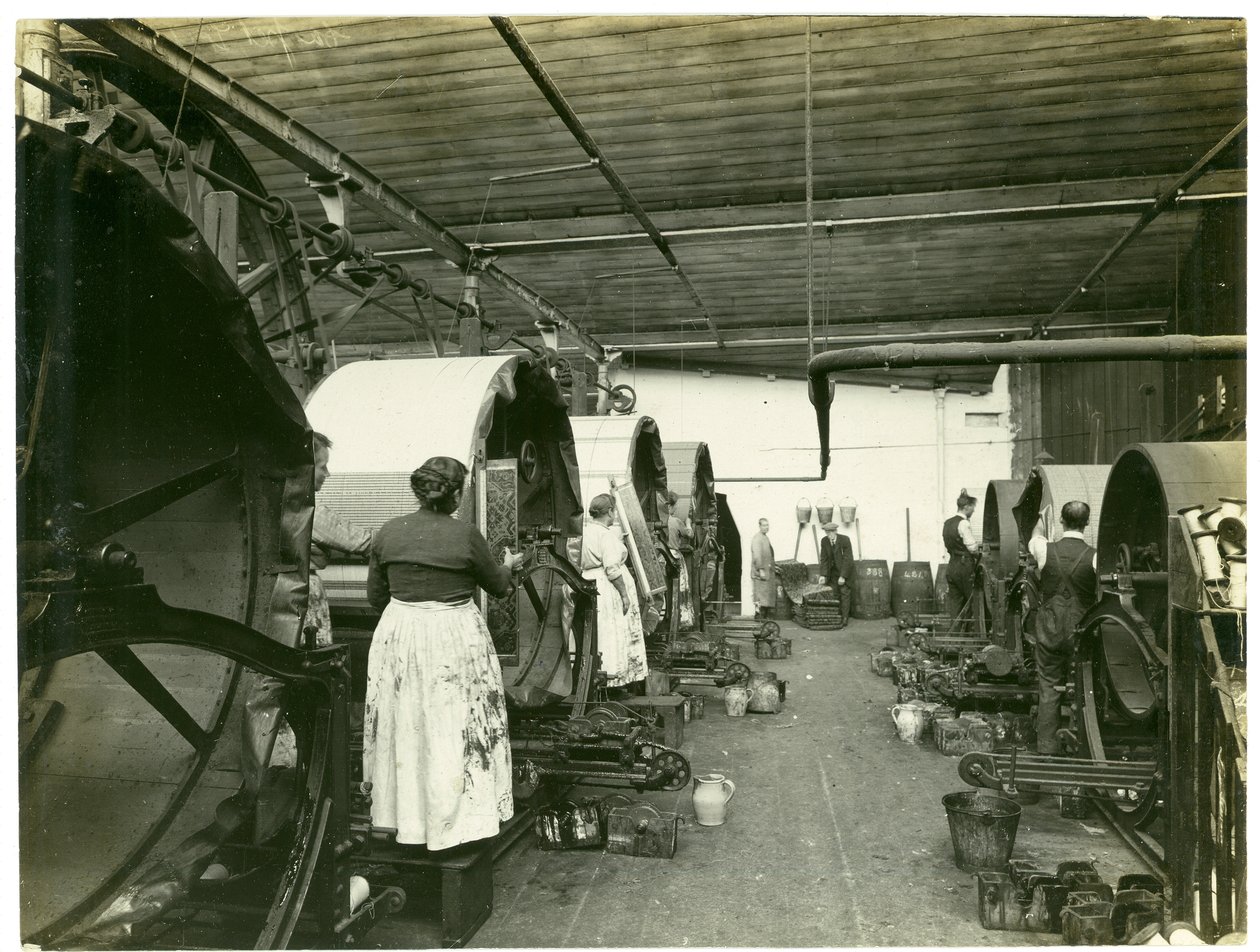 Tapettryck, Hughes fabrik nr 2, 1923 av English Photographer
