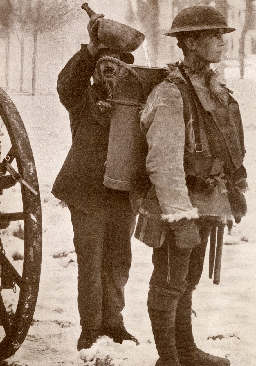 The Hot Soup Man, 1918 (halvtonstidningspapper) av English Photographer