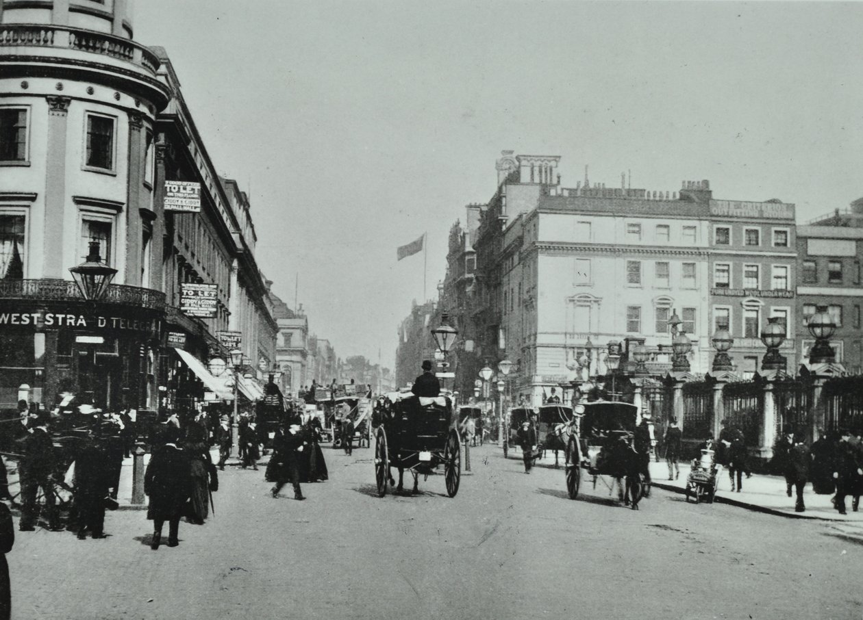 Stranden (väst), 1895 av English Photographer