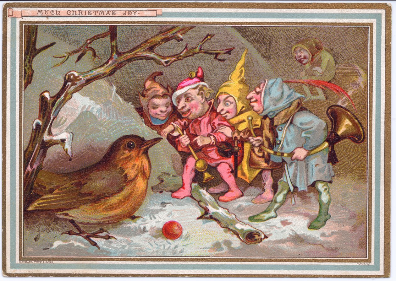 Ett viktorianskt julkort av ett sällskap av alver som bär musikinstrument och stirrar på en förvirrad rödhake, ca 1880 av English School