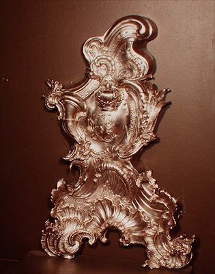 Andiron av Philip Jacob Drentwelt, 1747-49 (silver) av English School