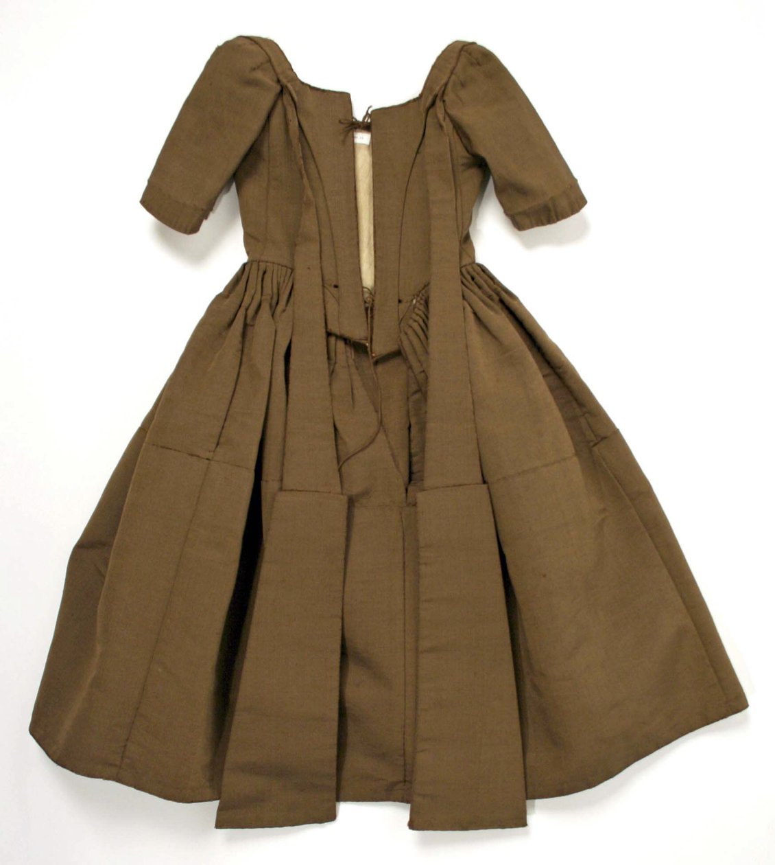 Klänning, ca 1740 (ull och siden) av English School