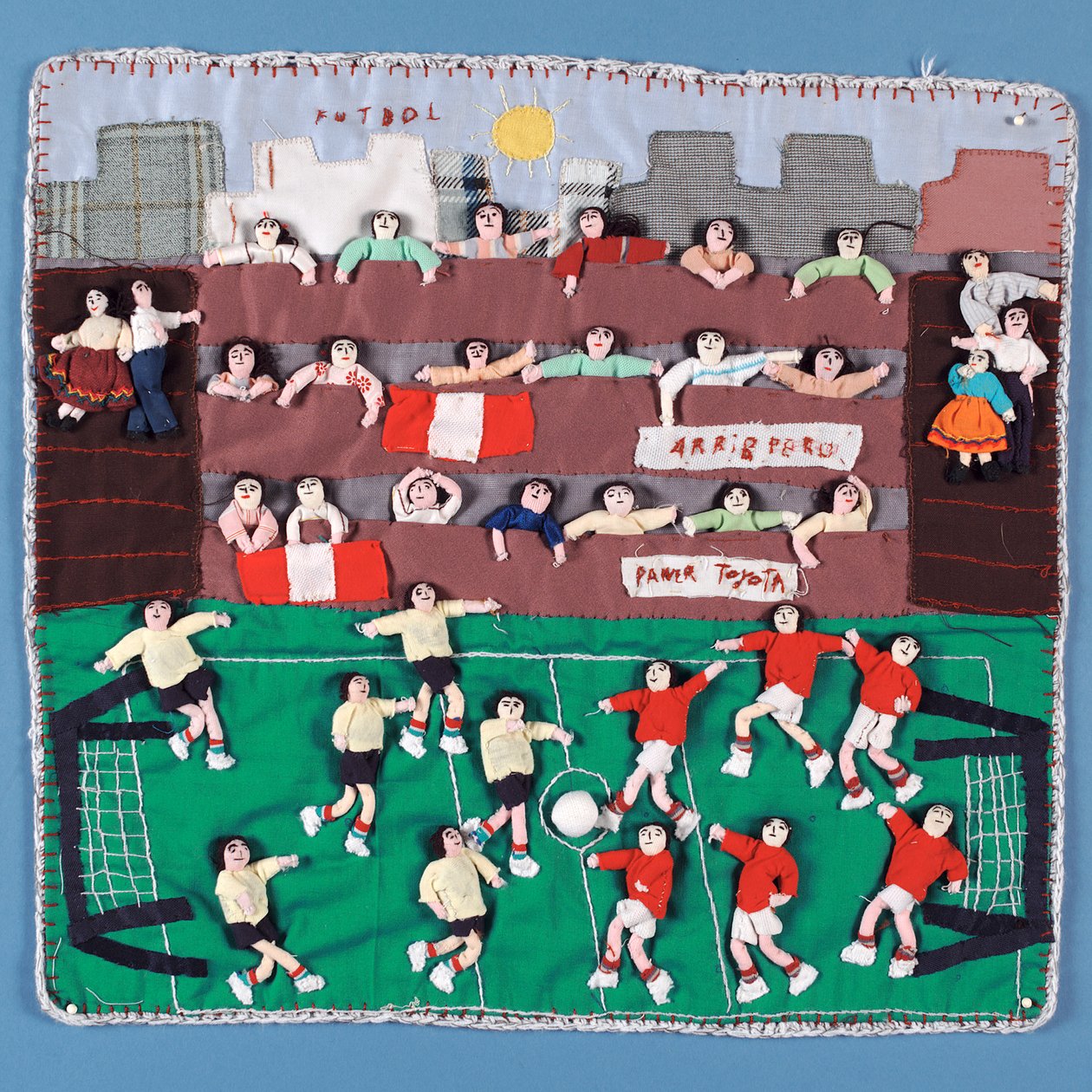 Tygcollage av en fotbollsmatch i Peru (textil) av English School
