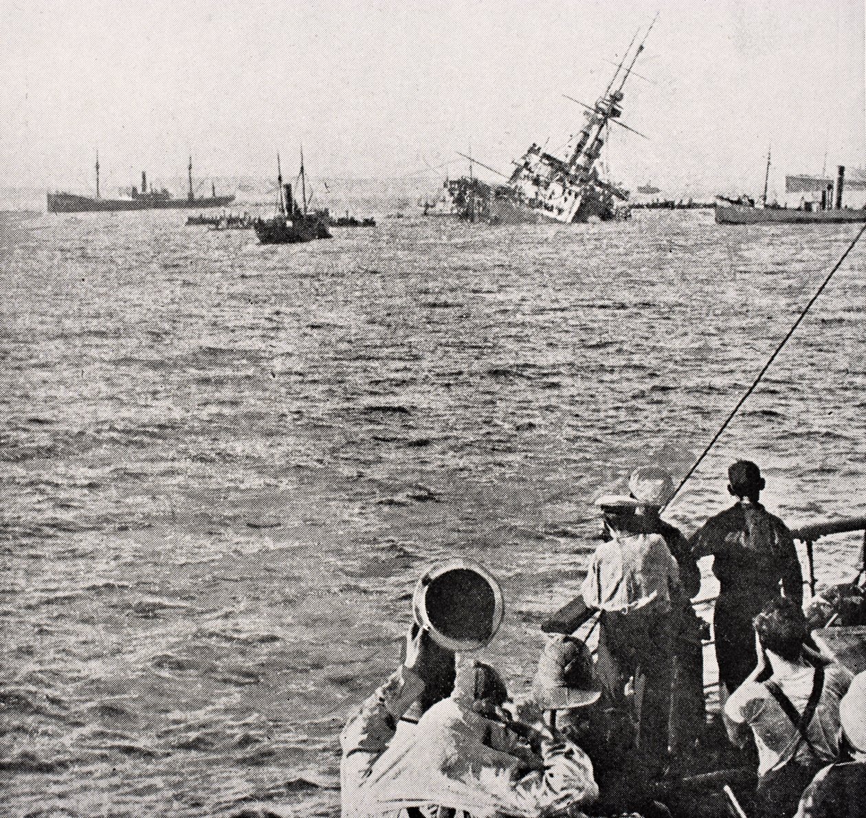 HMS Majestic sjunker 27 maj 1915, från 
