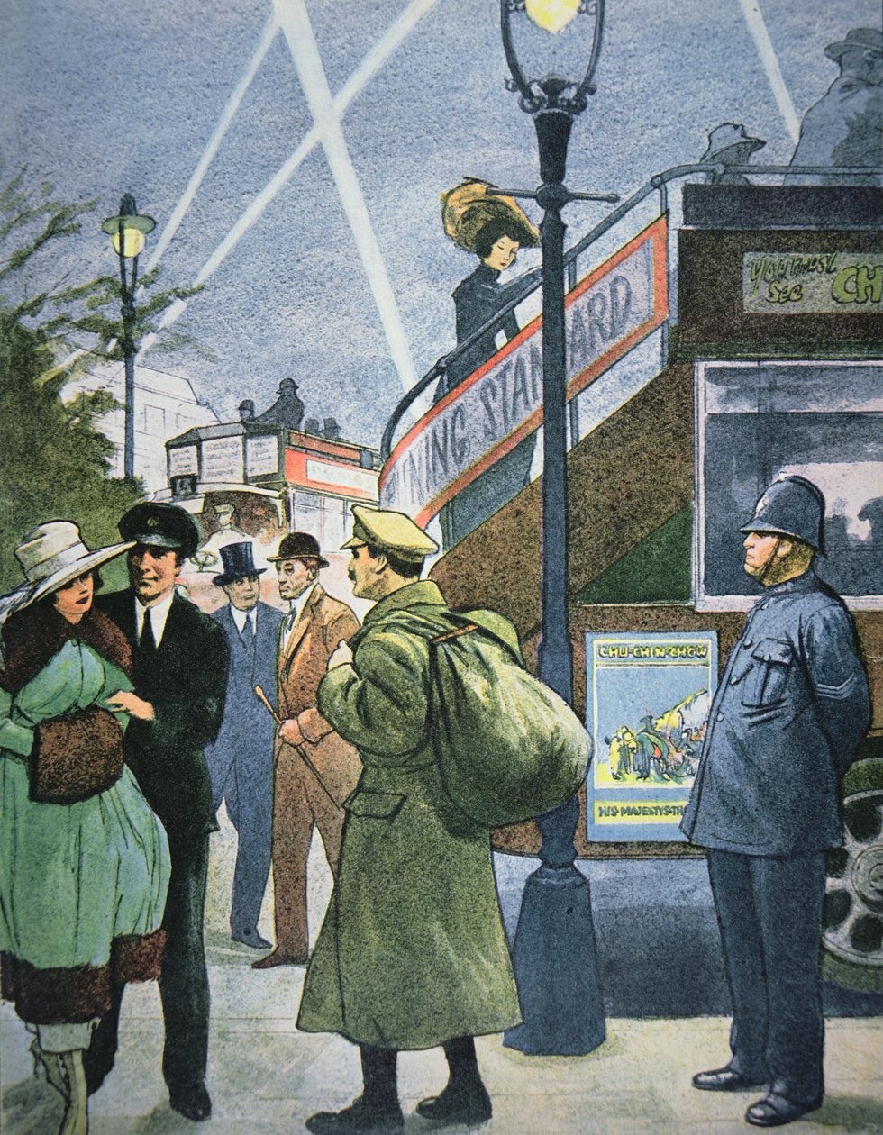 London gatubild i första världskriget, soldat på permission, ca 1914-18 (färg litho) av English School