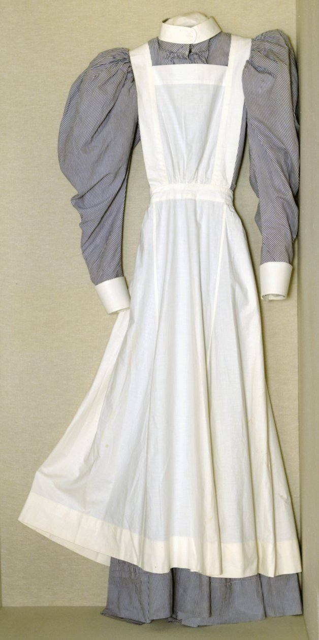 Del av en sjuksköterskeuniform som tillhörde Helen Riddick när han var på Nightingale Training School på St. Thomas Hospital, ca 1896 (bomull) av English School