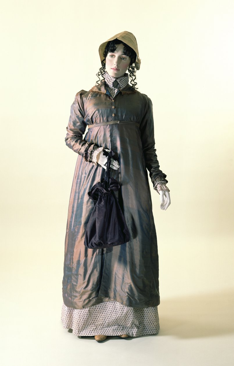 Pelisse, 1815 (mjukt kypert siden) av English School