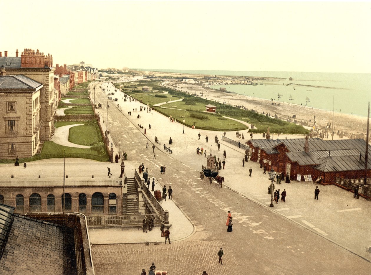 Promenade och sjöar, Southport (handfärgat foto) av English School