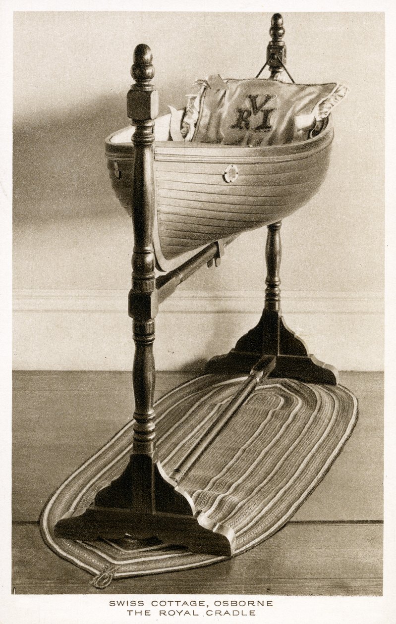 The Royal Cradle, Swiss Cottage, Osborne House, Isle of Wight, ca 1893 (trä) av English School