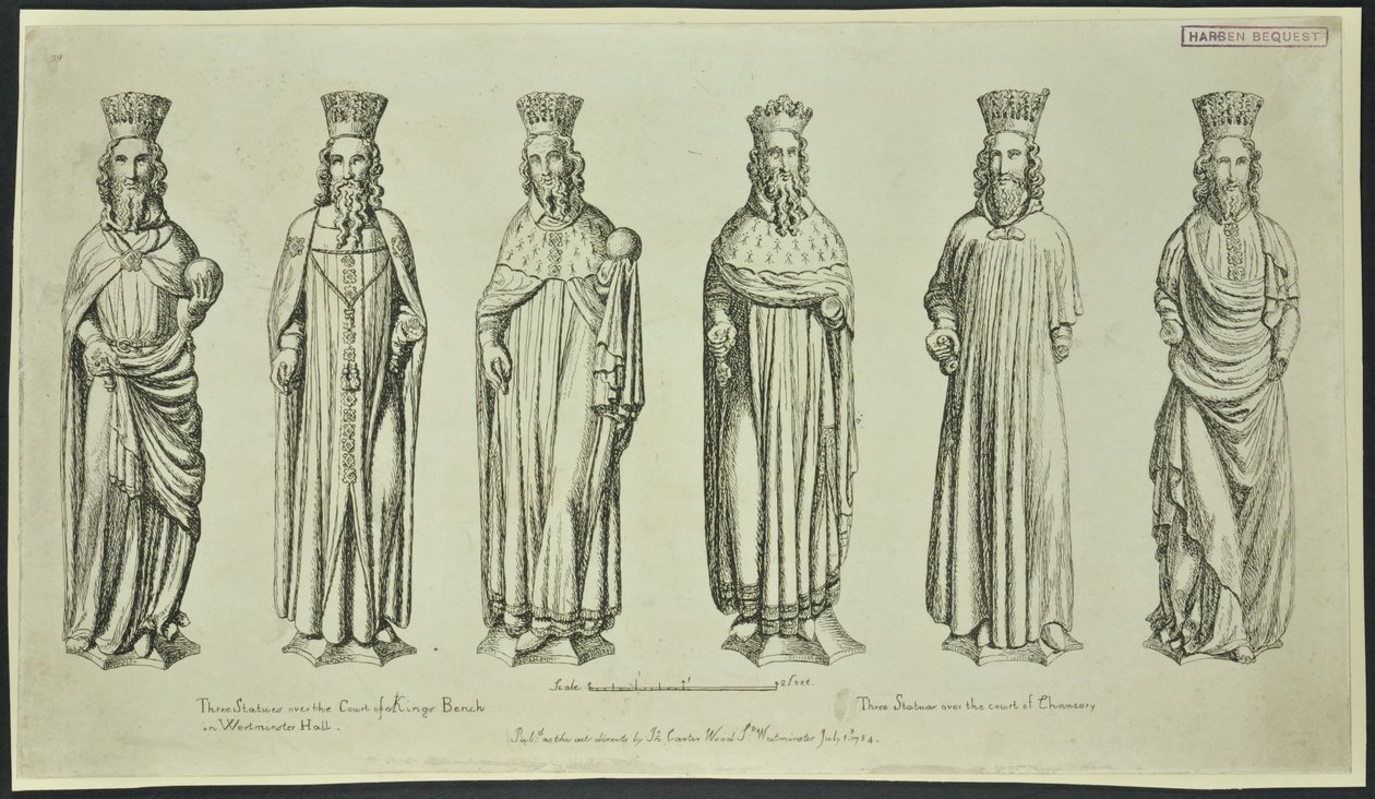 Tre statyer över Court of King