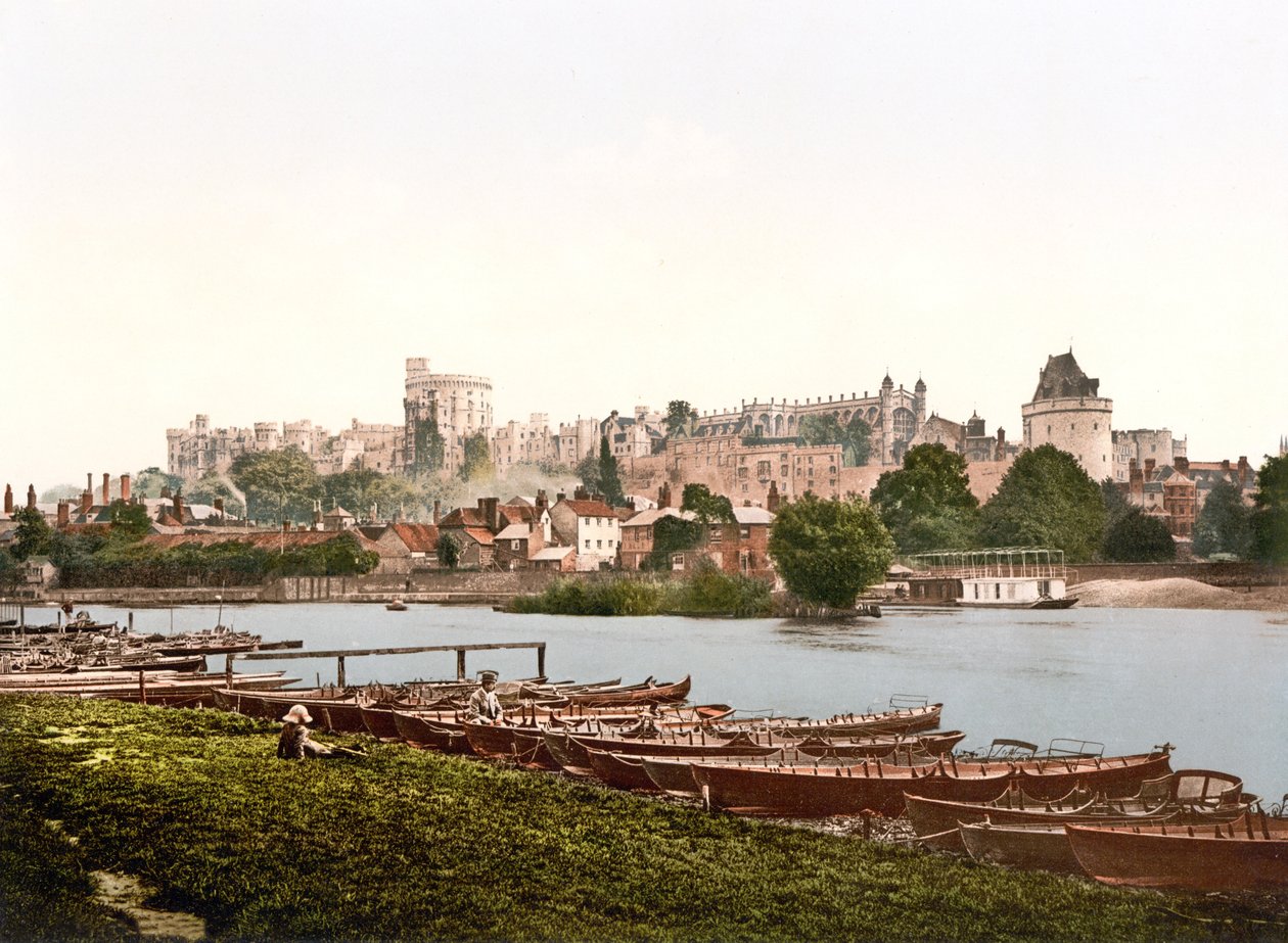 Utsikt över Windsor (handfärgat foto) av English School