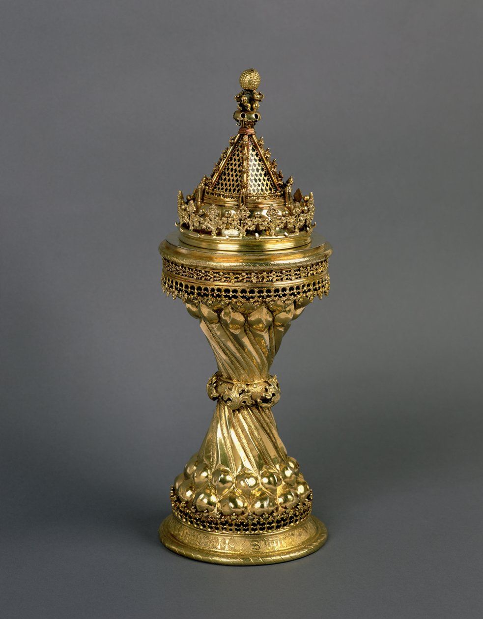 Warden Hills Salt, presenterad till New College, Oxford av Walter Hill, Warden från 1475-94, c.1475-94 (förgylld silver) (se även 355577) av English School