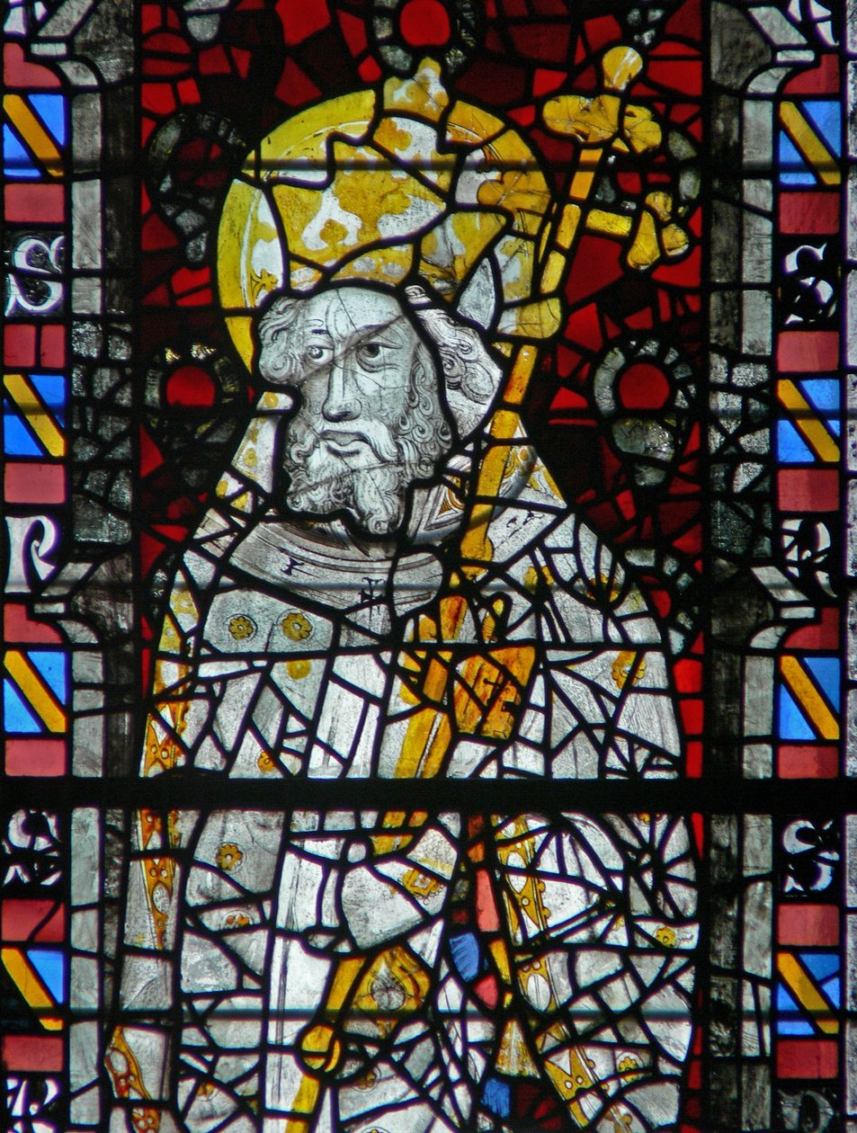 Fönster w4 föreställande St Peter av English School