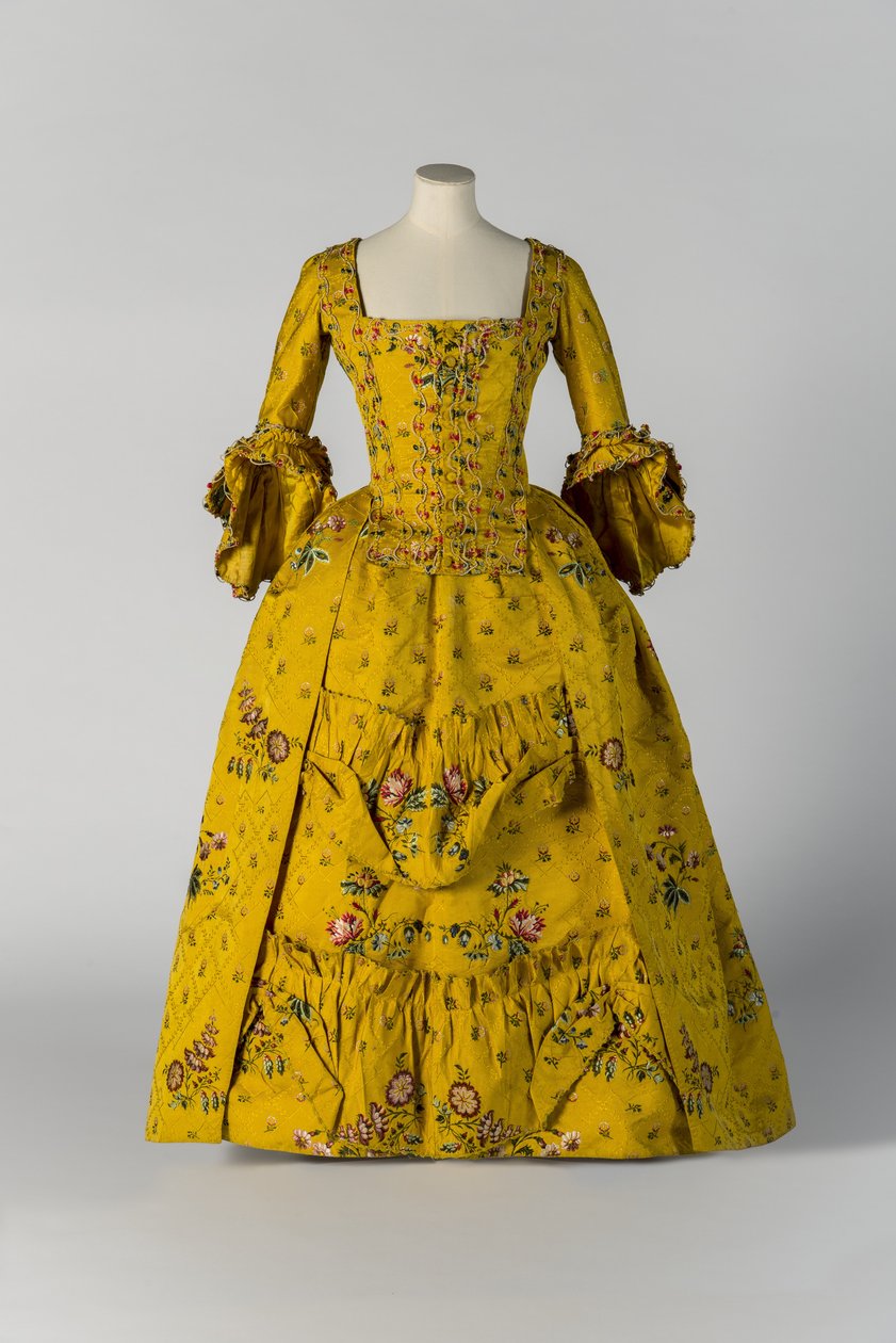 Gul brokad öppen dräkt och underkjol, ca 1750 (silke) av English School