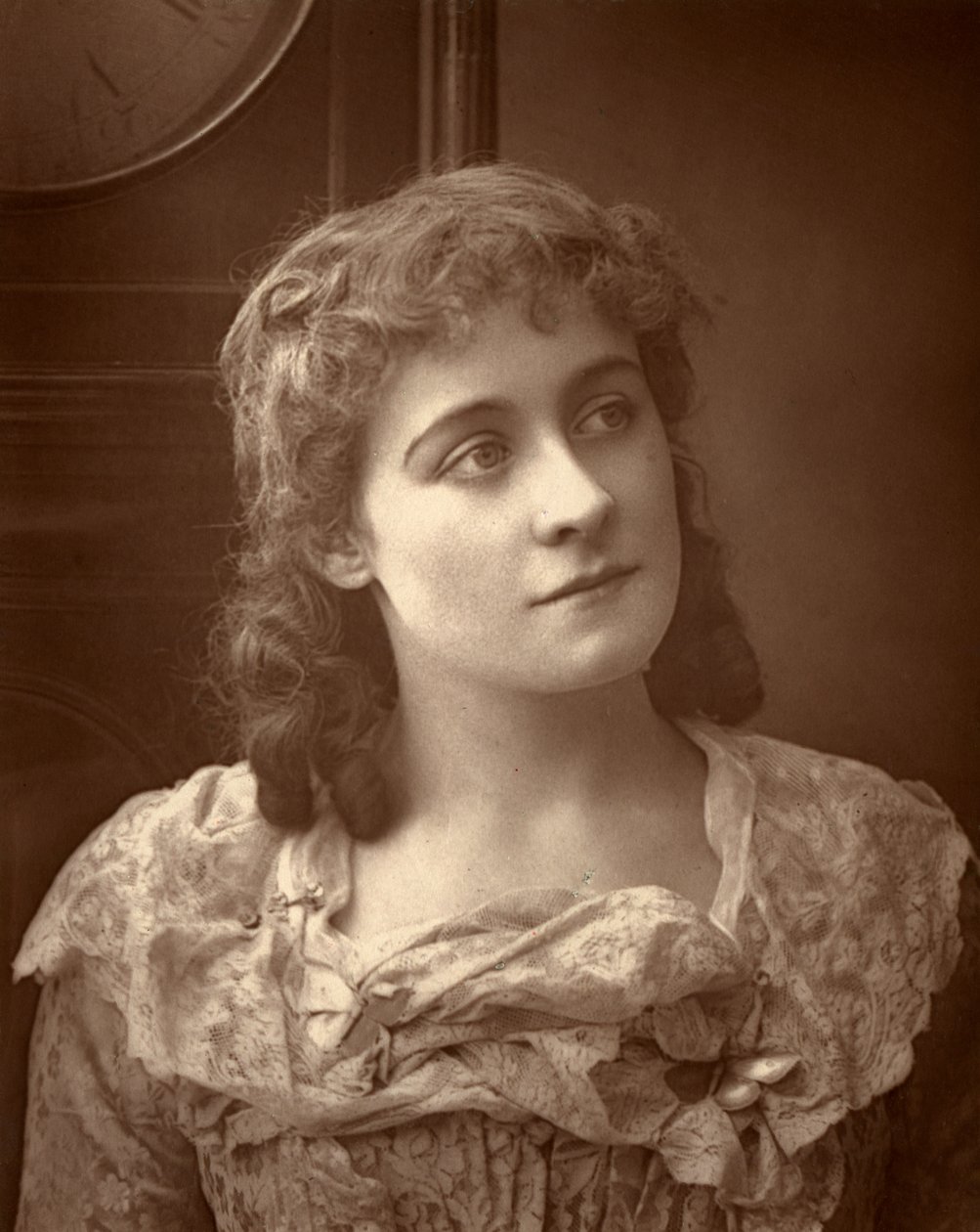 Kate Rorke, brittisk skådespelerska, i Sophia, 1887 av Ernest Barraud