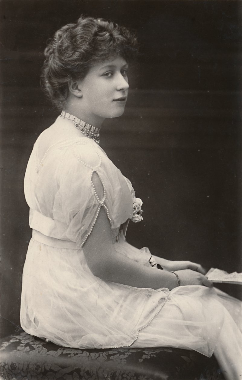 H.R.H. Prinsessan Mary, c1915. av Ernest Brooks