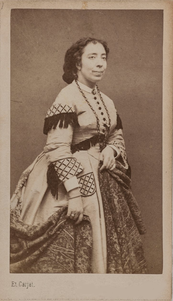 Porträtt av sångerskan och kompositören Pauline Viardot 1821-1910, mellan 1860 och 1865. av Etienne Carjat
