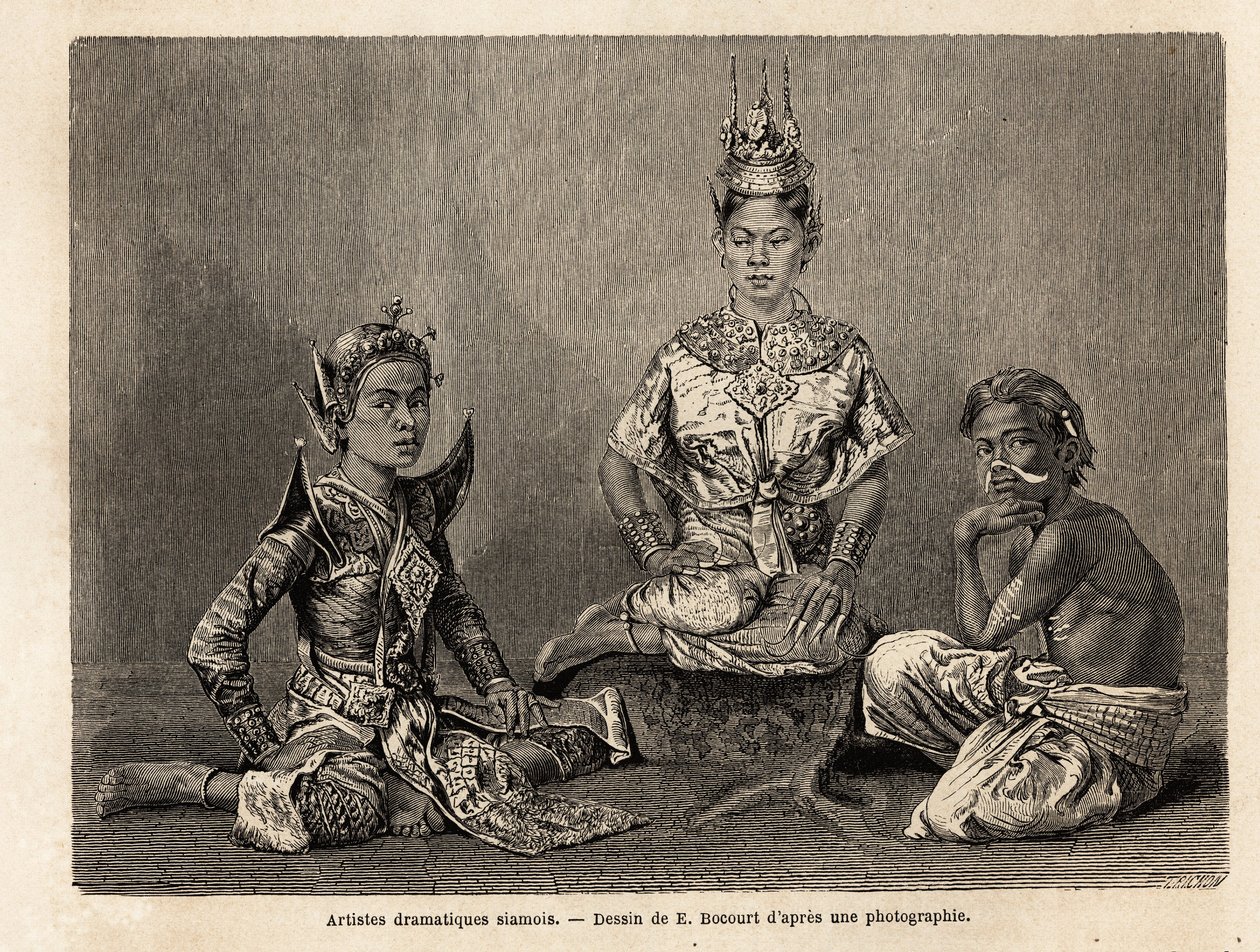 Siamesiska dramatiska konstnärer, teckningar av E.Bocour, för att illustrera Henri Mouhots resa in i kungadömena Siam, Kambodja och Laos från 1858 till 1861. Gravyr i "" Le tour du monde"", redigerad av Edouard Charton av Etienne Gabriel Bocourt