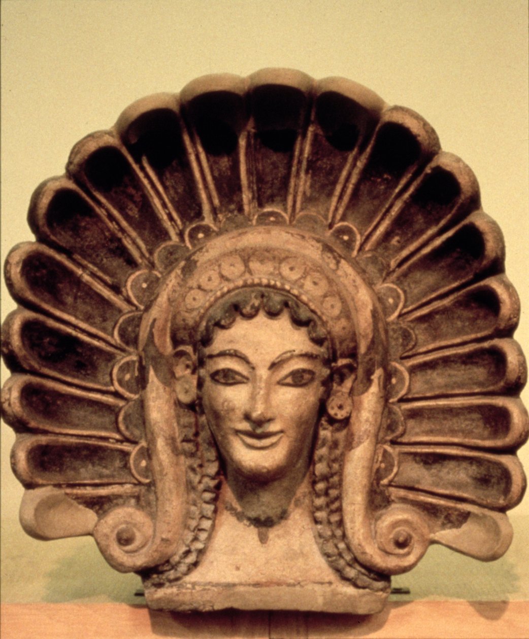 Armatur i det etruskiska templet i Veii, 600-talet f.Kr. (polykrom keramik) av Etruscan
