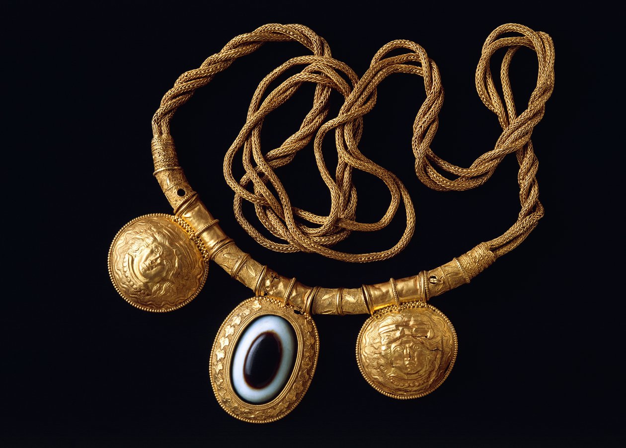 Guldkedja halsband och bullae, från Todi (Umbria). Etruskisk civilisation, 400-talet f.Kr. av Etruscan