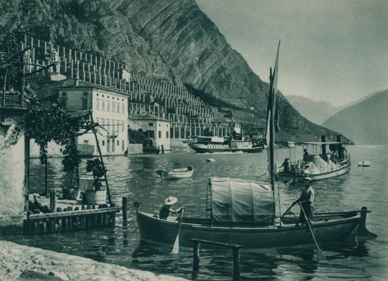 Hamnen i Limone sul Garda, Italien, 1927 av Eugen Poppel