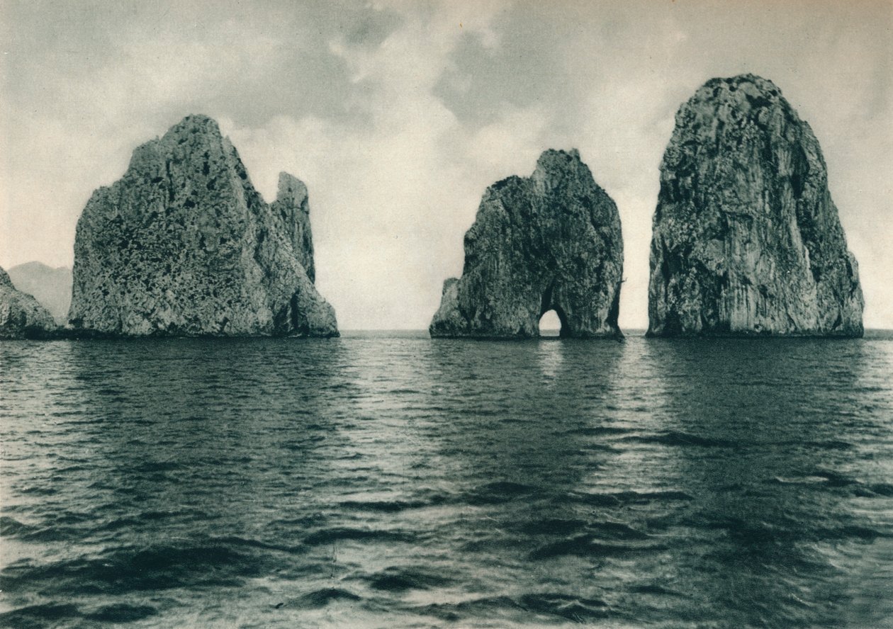 The Faraglioni, Capri, Italien, 1927 av Eugen Poppel