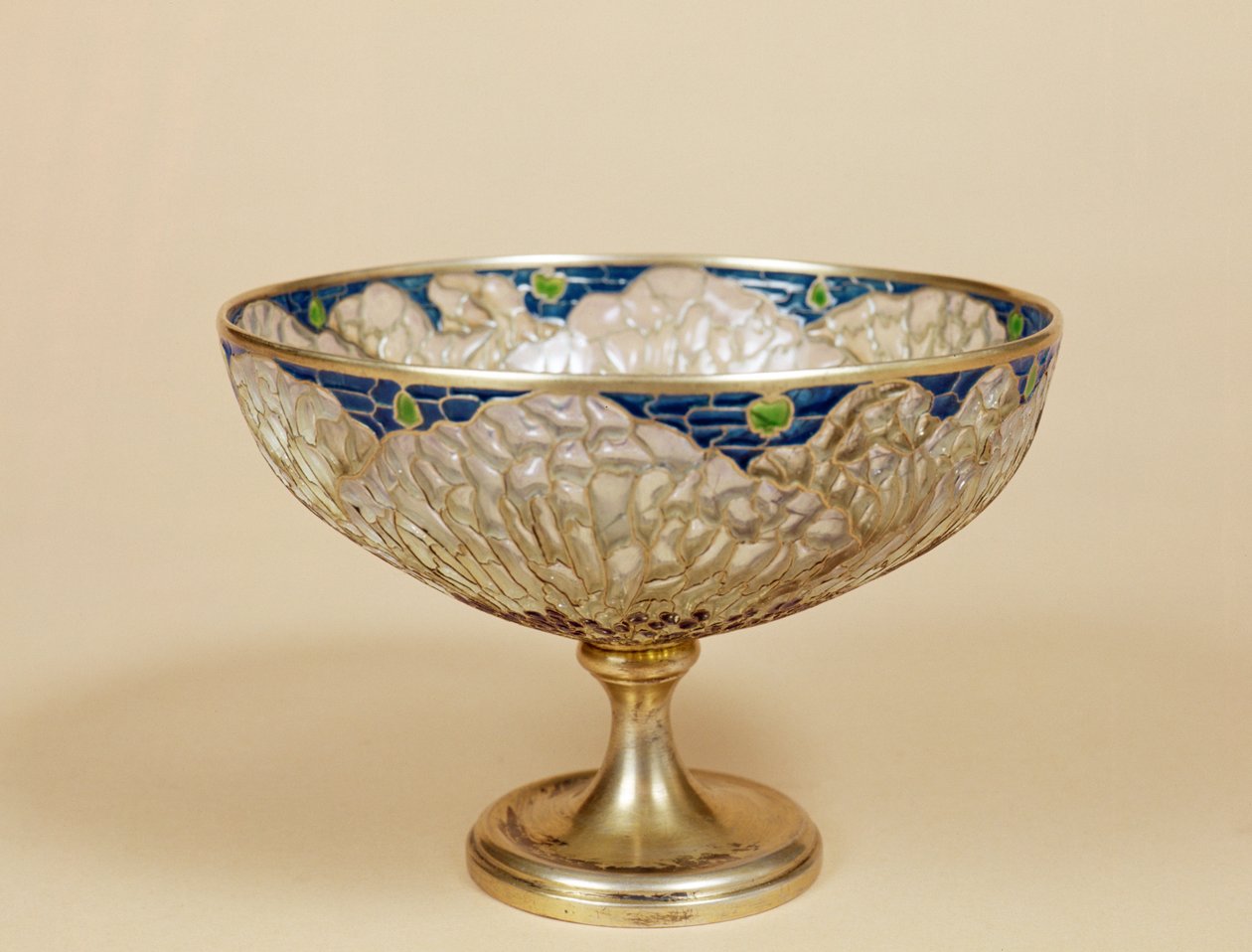 Plique-a-jour-kopp, ca 1900 (förgylld och emalj) av Eugene Feuillatre
