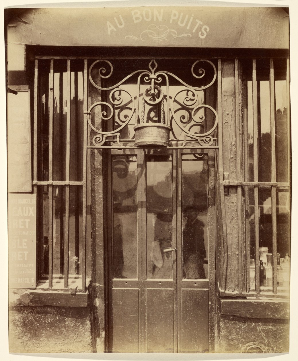 Vid den goda brunnen, rue Michel Le Conte 36 (3:e arrondissementet) av Eugène Atget