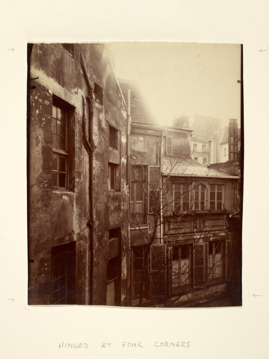 Cour de Rohan av Eugène Atget