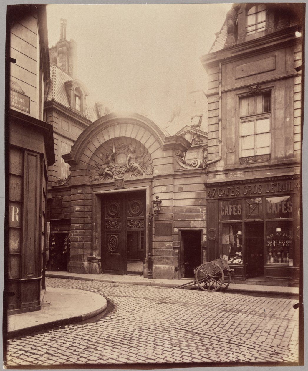 Hôtel des Ambassadeurs de Hollande, 47 rue Vieille-du-Temple av Eugène Atget
