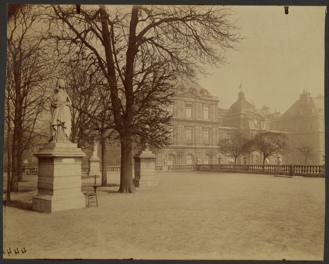 Luxembourgträdgården av Eugène Atget