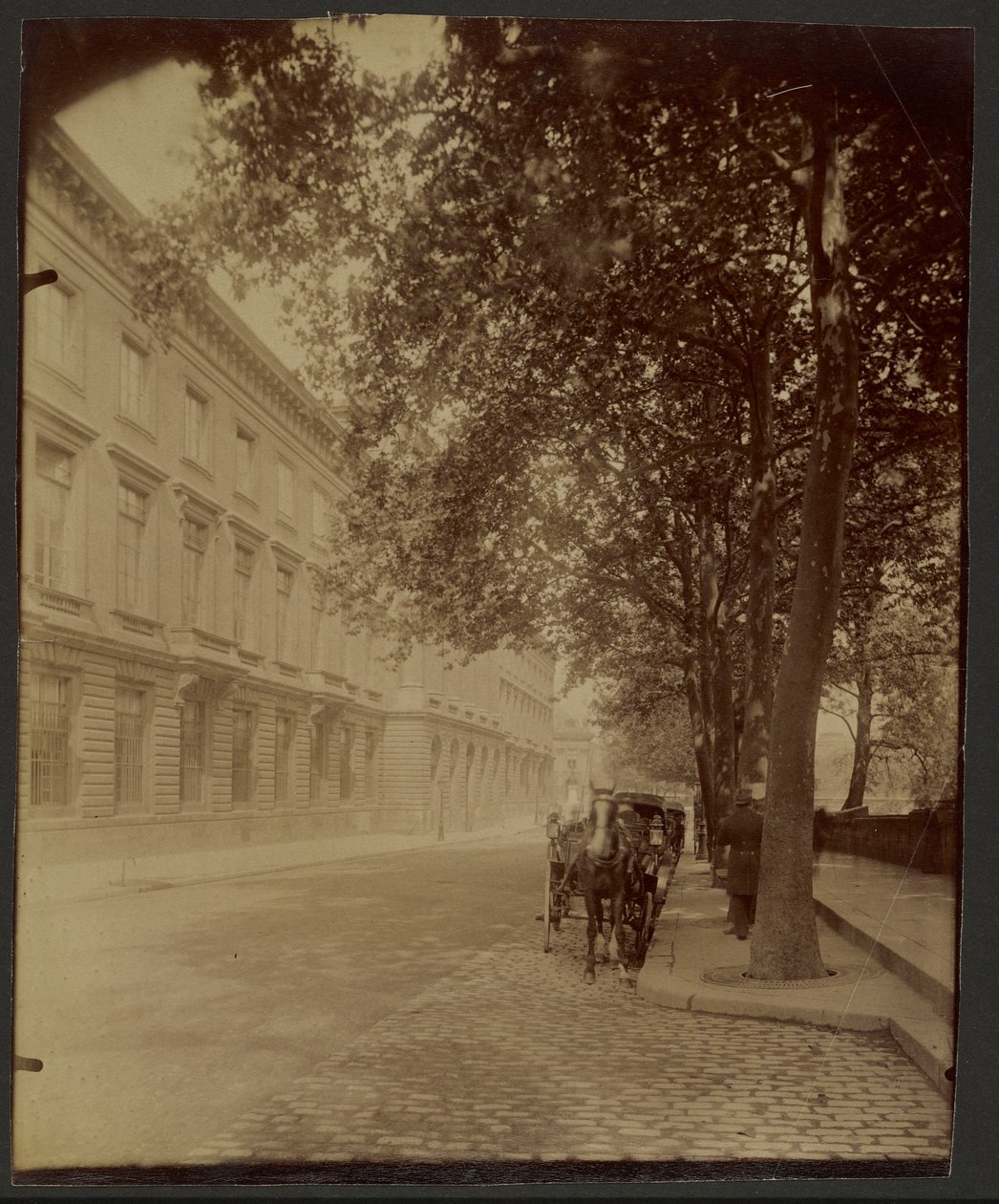 La Monnaie av Eugène Atget