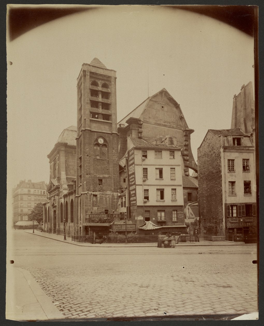 Sainte-Nicolas-du-Chardonnet av Eugène Atget