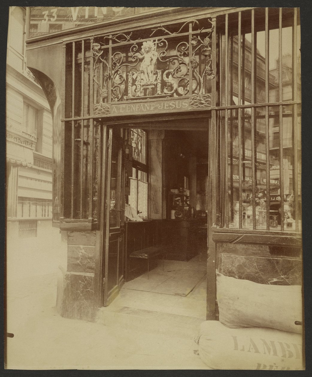 33 Rue des Bourdonnais av Eugène Atget