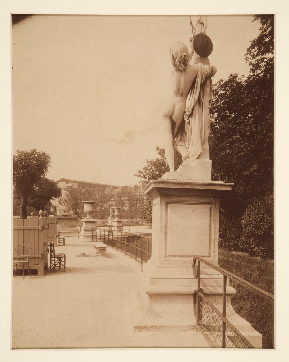 Tuilerierna av Eugène Atget