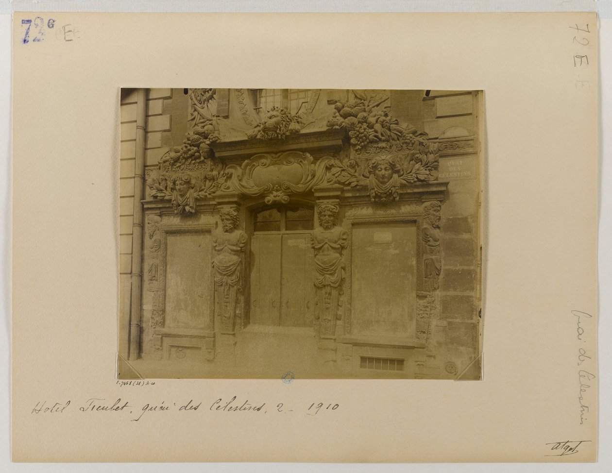Dörr, gatufasad, Hôtel de Fieubet (Hôtel de la Valette, Massillon-skolan), 2 quai des Célestins, 4:e arrondissementet, Paris av Eugène Atget