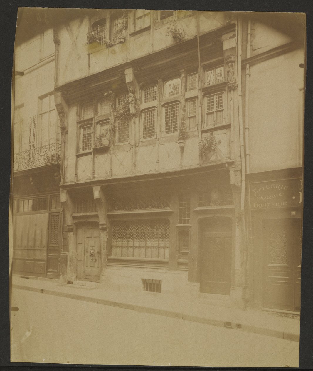 Rouen, Maison Rue Saint-Romain, 74 av Eugène Atget