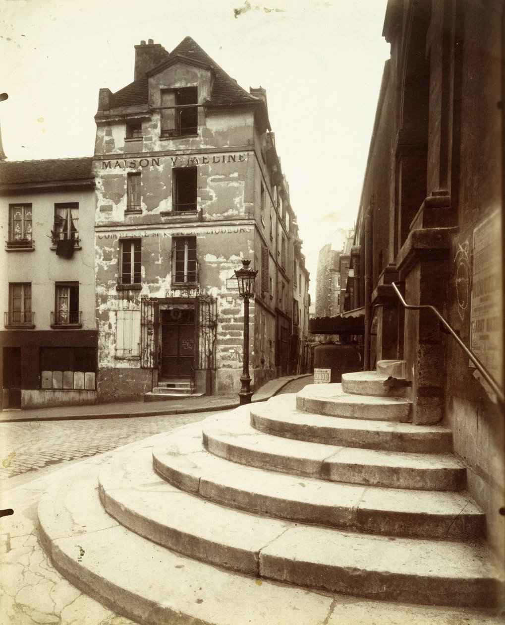 Rue de la Montagne-Sainte-GenevievŠ från serien The Art of Old Paris av Eugène Atget