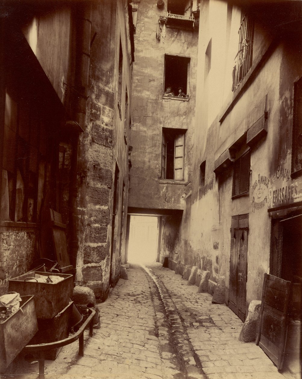 Vieille Cour, 22 rue Quincampoix av Eugène Atget