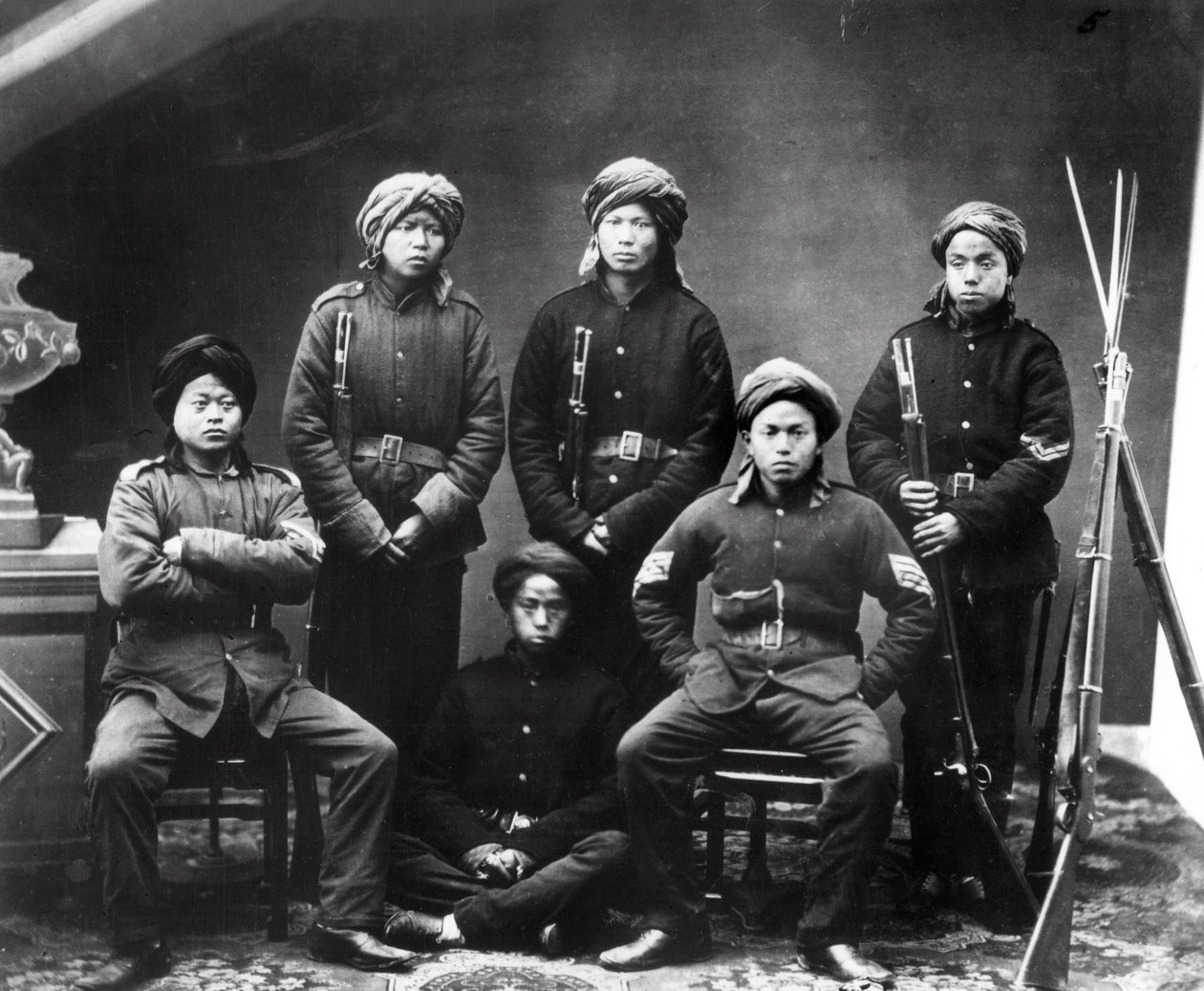 General Gordons livvakt, ca 1855-60 av European Photographer