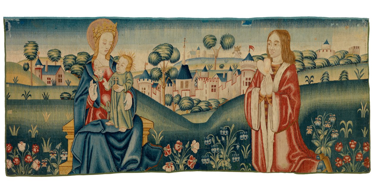 Gobeläng fragment av mille fleurs föreställande Saint Benedict presenterar sitt hjärta för Jungfru Maria av European School