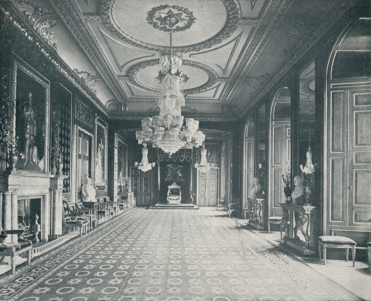 Throne Room, Windsor Castle, c1899, 1901 av Eyre and Spottiswoode