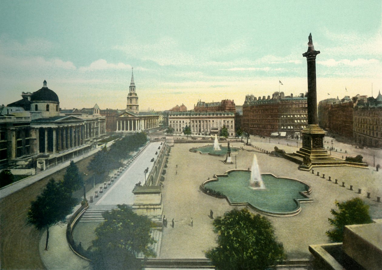Trafalgar Square, ca 1900-talet. av Eyre and Spottiswoode