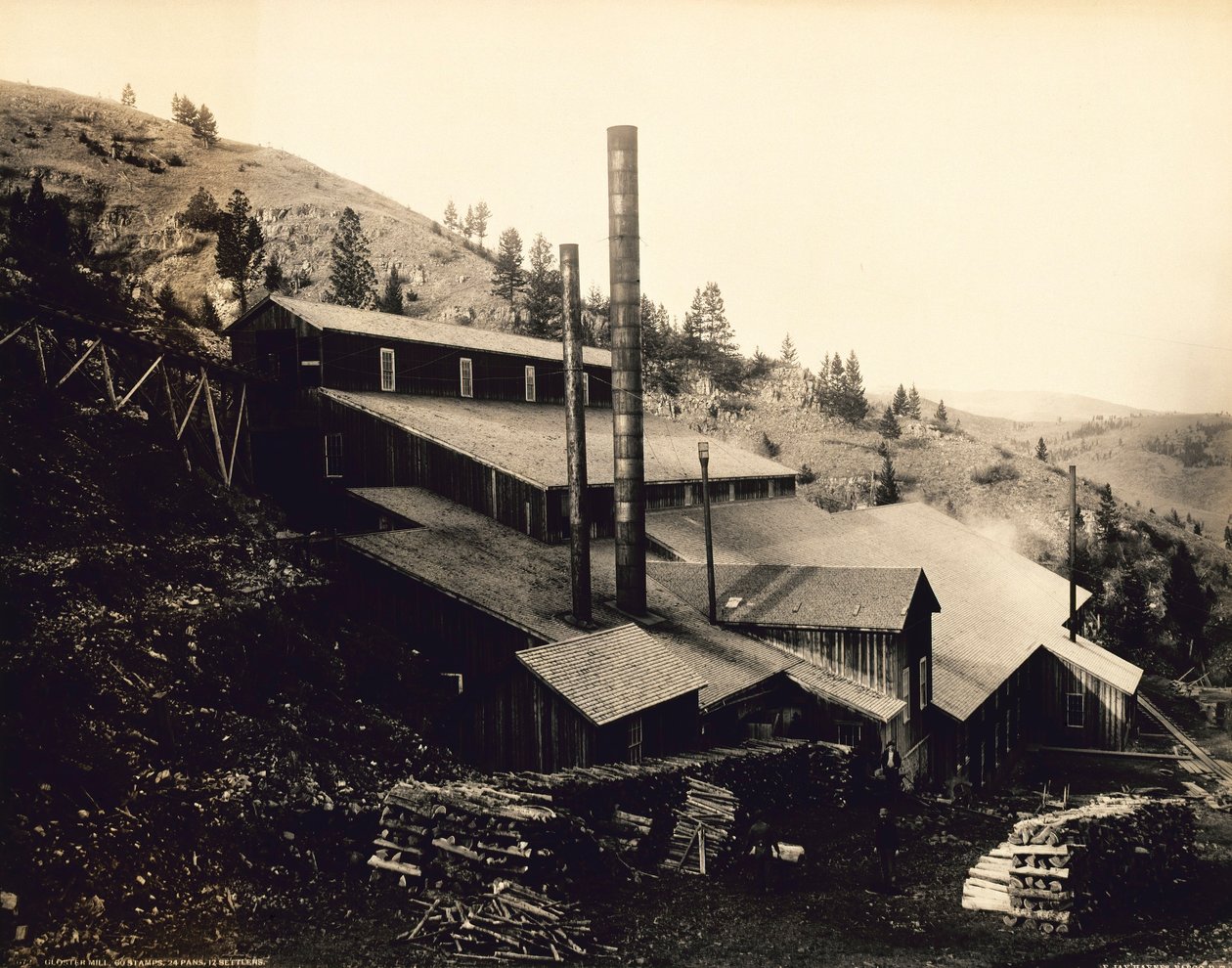Gloster Mill, 60 frimärken, 24 pannor, 12 nybyggare av F. Jay Haynes