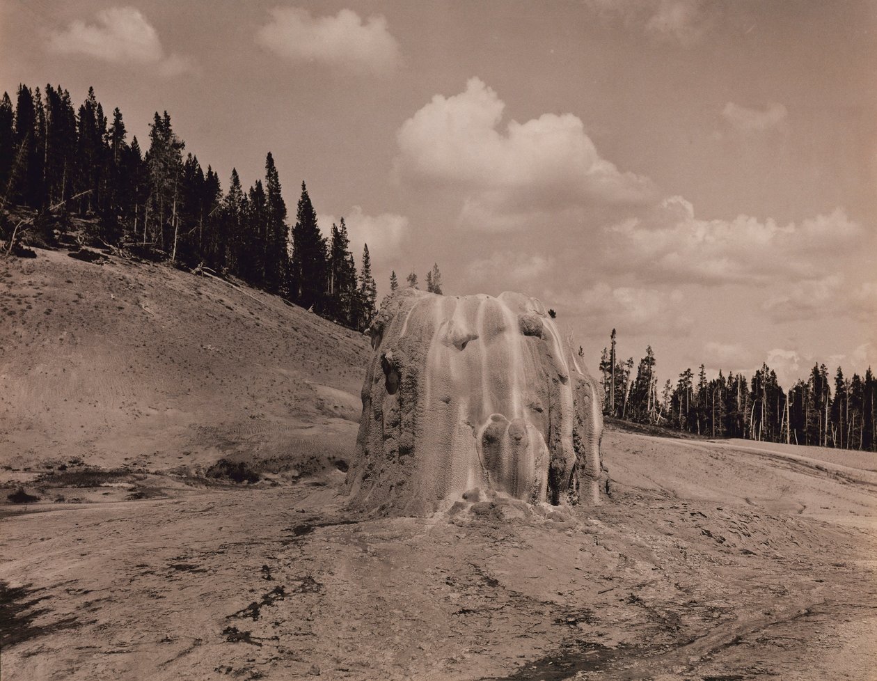 Lone Star Geyser Cone, Yellowstone National Park av F. Jay Haynes