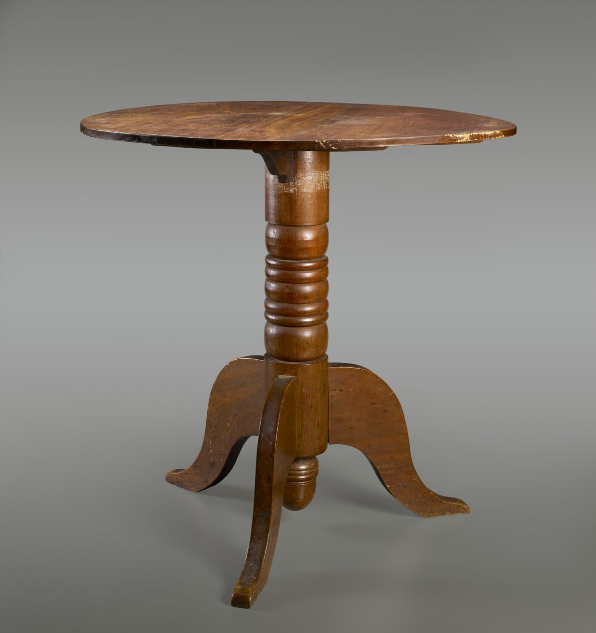 Mittbord, c. 1870-1890 (furu) av F. Marellea